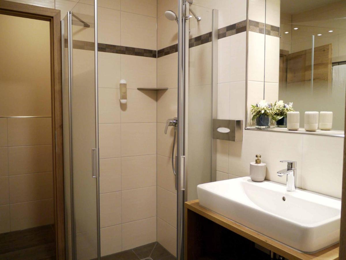 Da'Sporrer Hotel & Wirtshaus Нойнбург-форм-Вальд Экстерьер фото